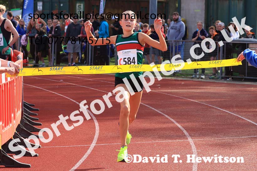 Girls Under-15s, 2024 Northern Mens 6 and Womens 4 and Youngsters Relays, Stanley Park, Blackpool.  Photo: David T. Hewitson/Sports for All Pics